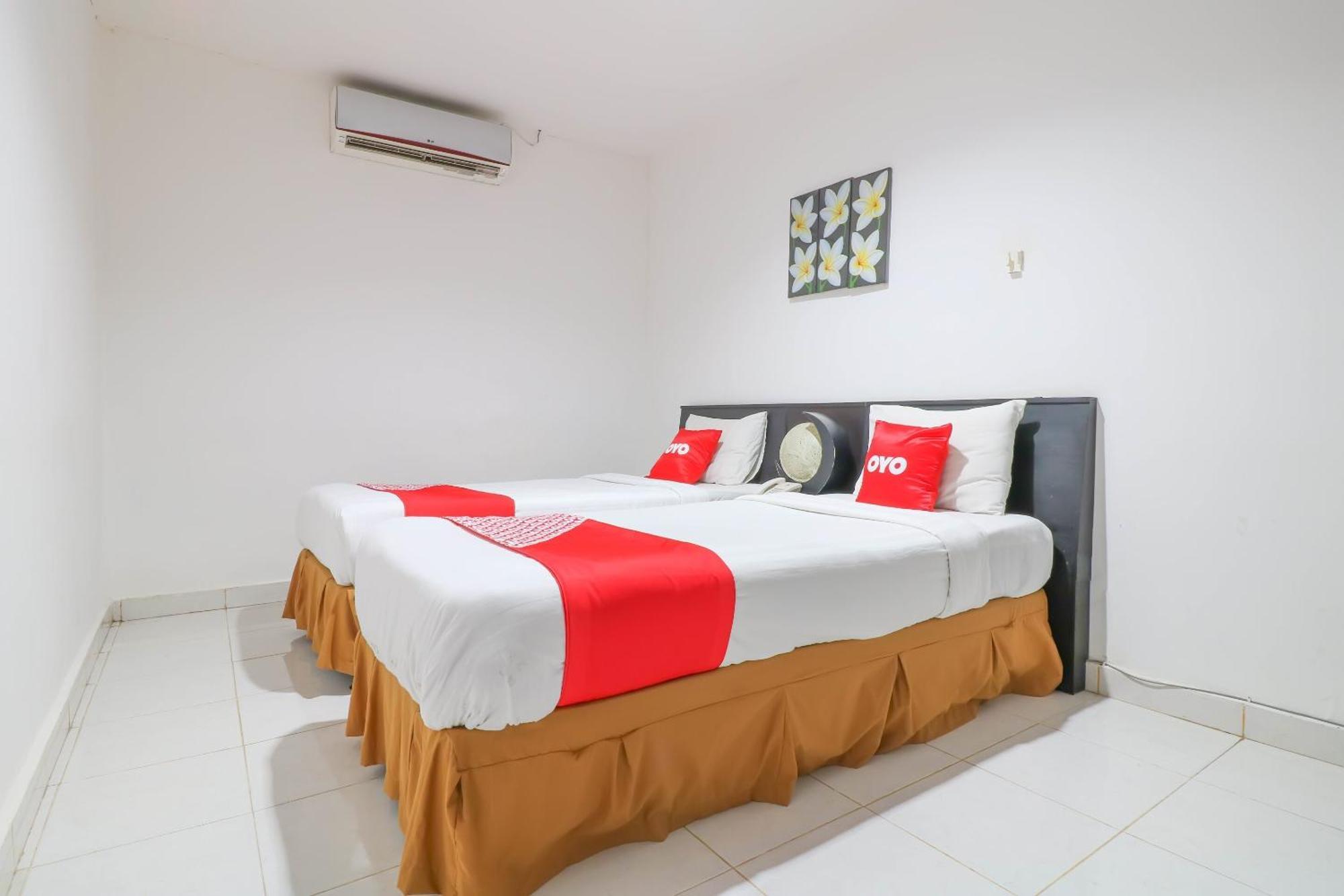 Capital O 1666 Grand Pudjawan Hotel Near Kuta Beach Eksteriør billede